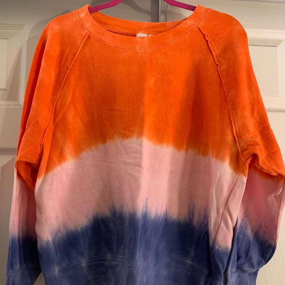 Old navy sweatshirt